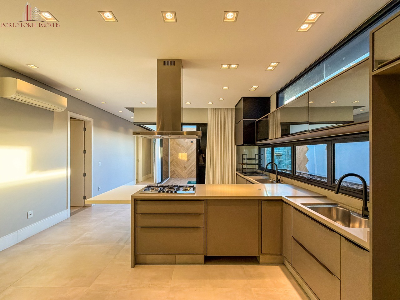 Casa, 3 quartos, 360 m² - Foto 3