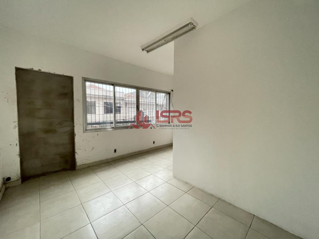 Loja-Salão, 150 m² - Foto 1