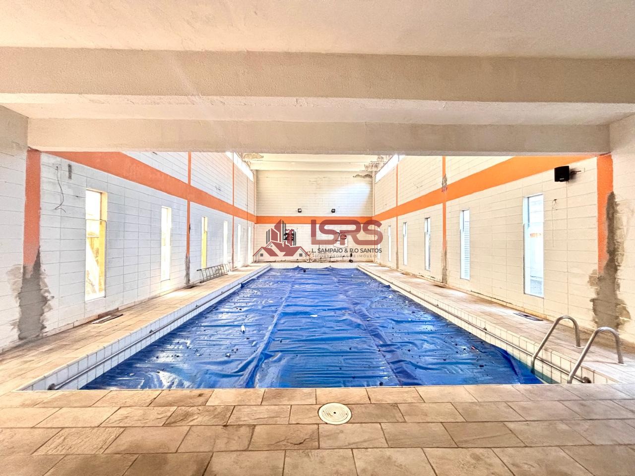 Loja-Salão, 1500 m² - Foto 2