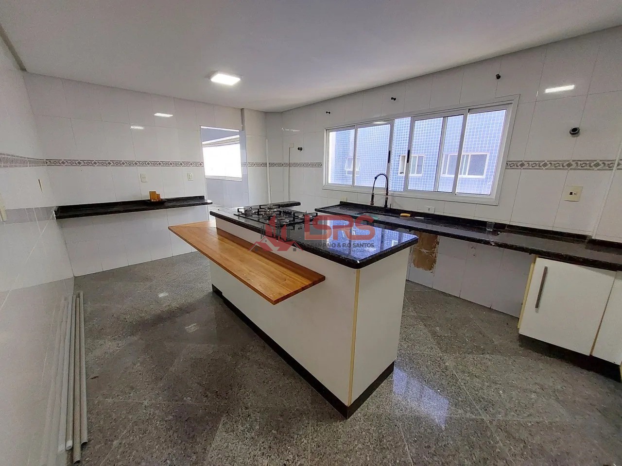 Cobertura, 3 quartos, 292 m² - Foto 3