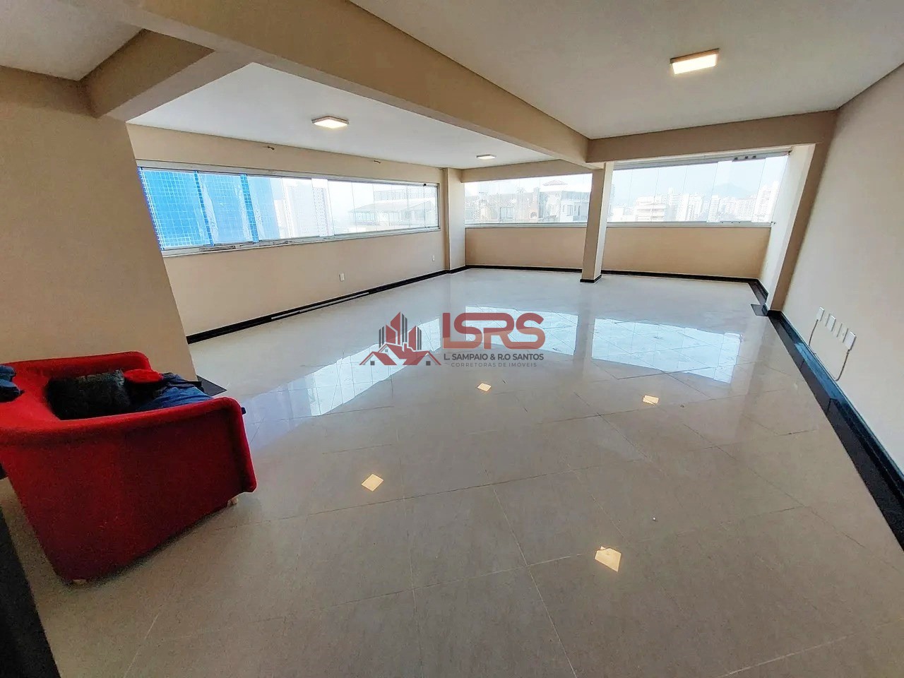 Cobertura, 3 quartos, 292 m² - Foto 2
