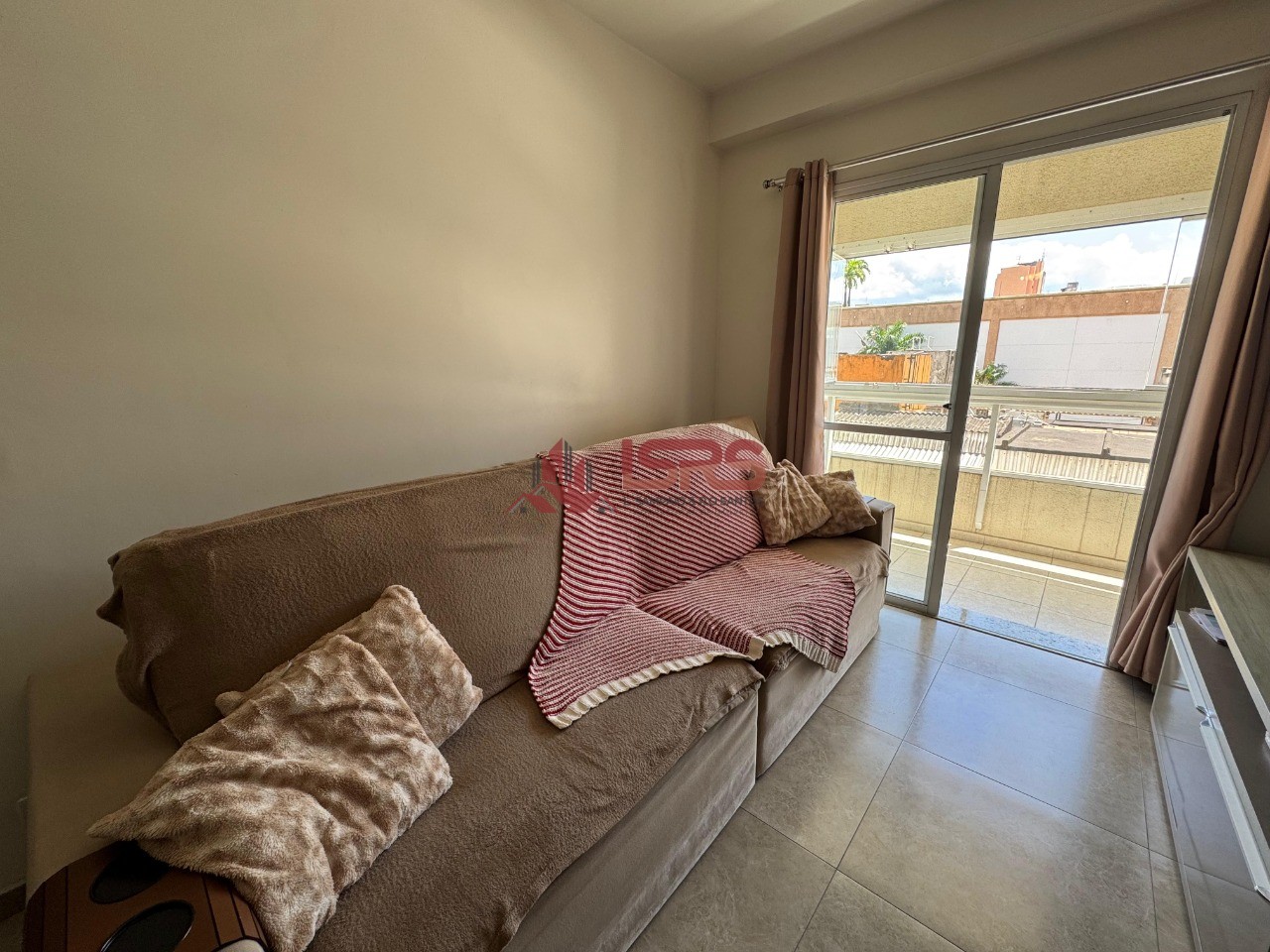 Apartamento, 1 quarto, 62 m² - Foto 5