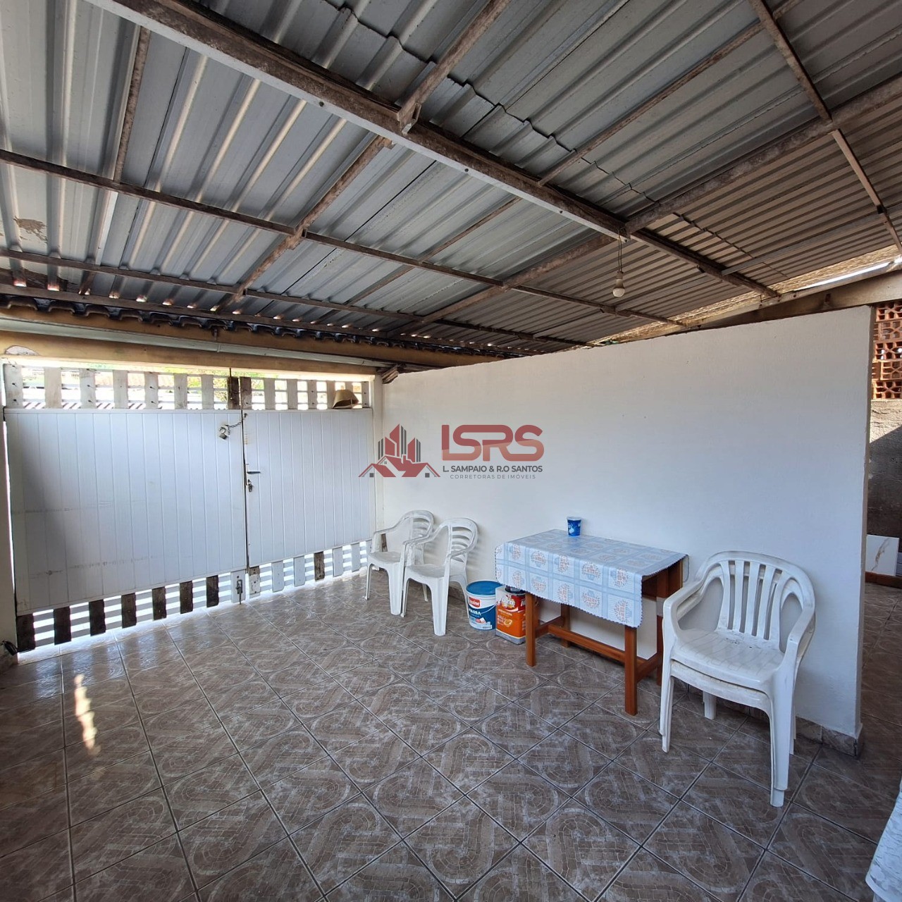 Casa, 4 quartos, 282 m² - Foto 1