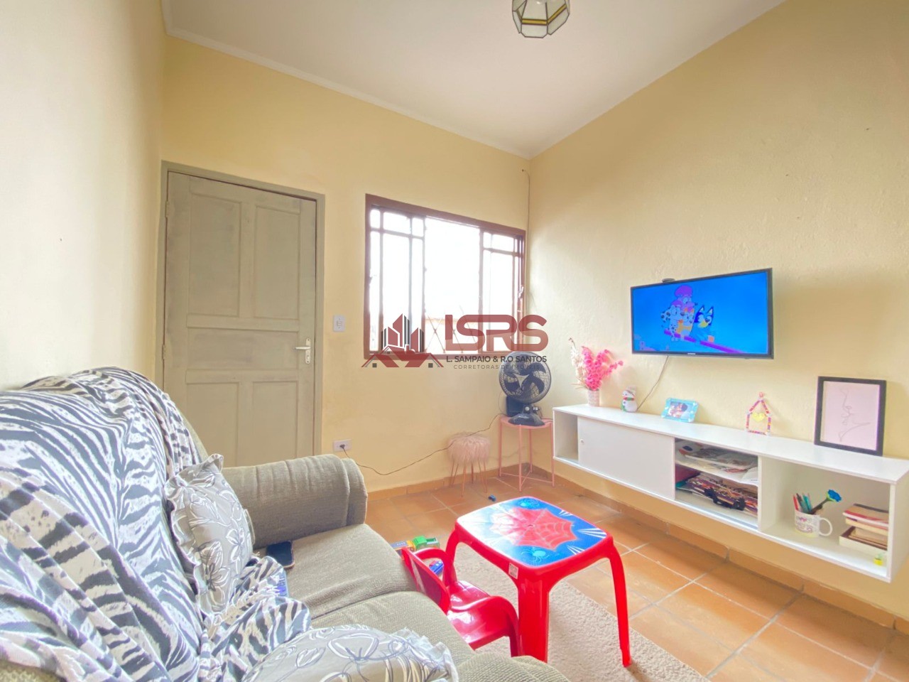 Casa, 2 quartos, 150 m² - Foto 1