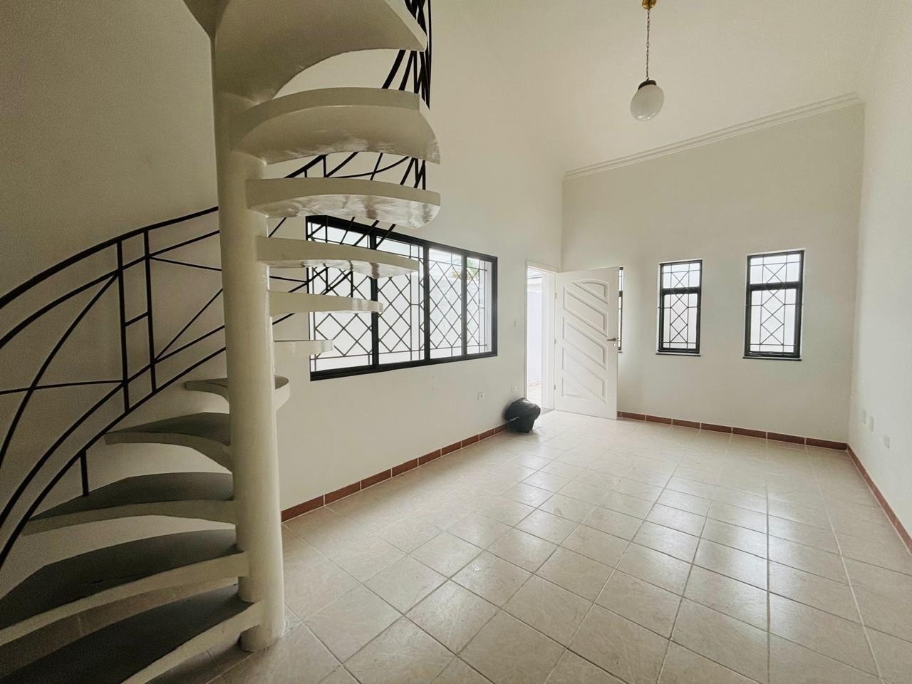Casa, 3 quartos, 150 m² - Foto 2