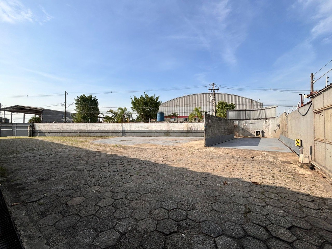 Loteamento e Condomínio, 1200 m² - Foto 8