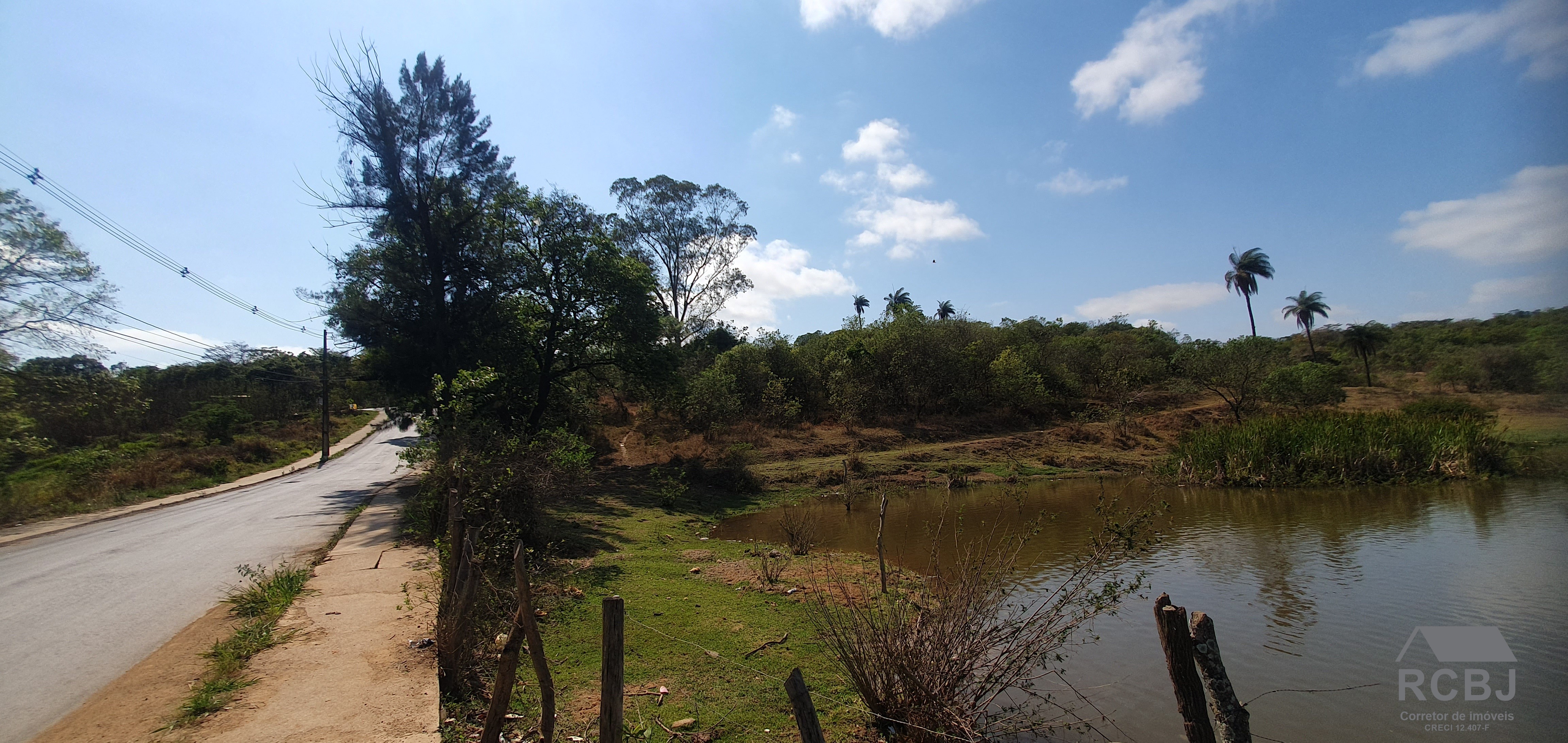 Area comercial em esmeraldas - mg, novo retiro