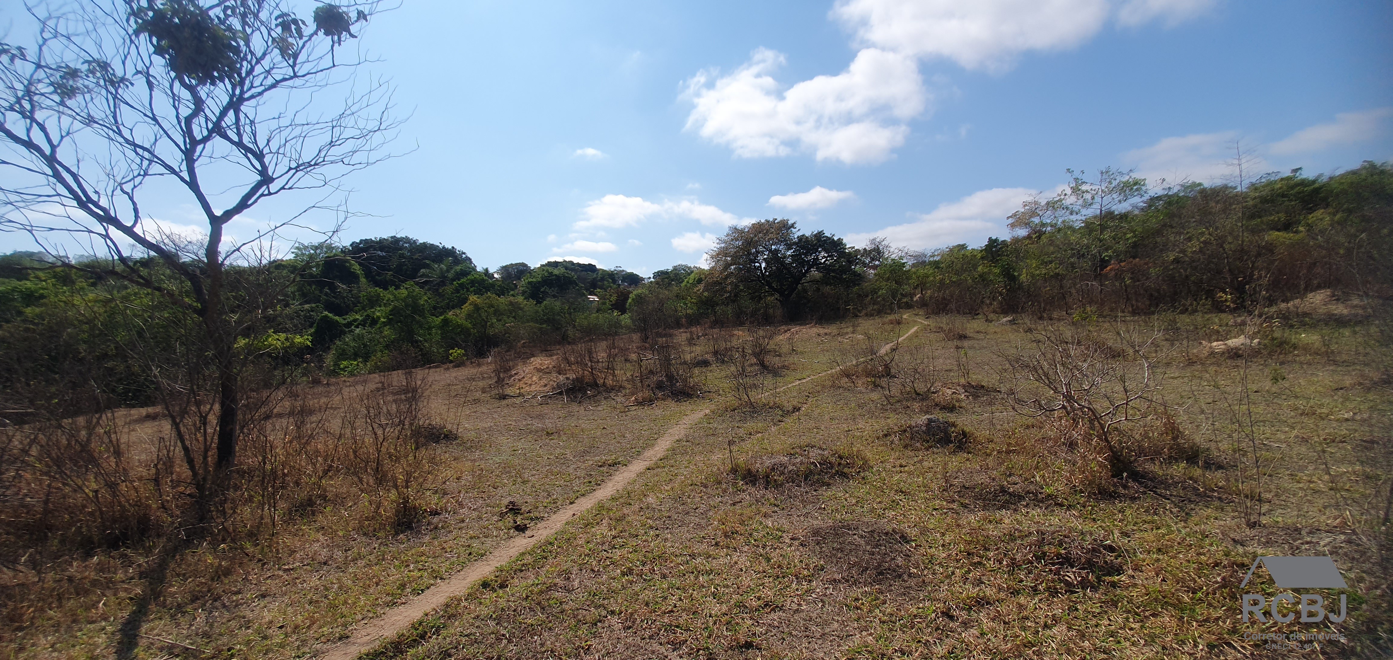 Area comercial em esmeraldas - mg, novo retiro