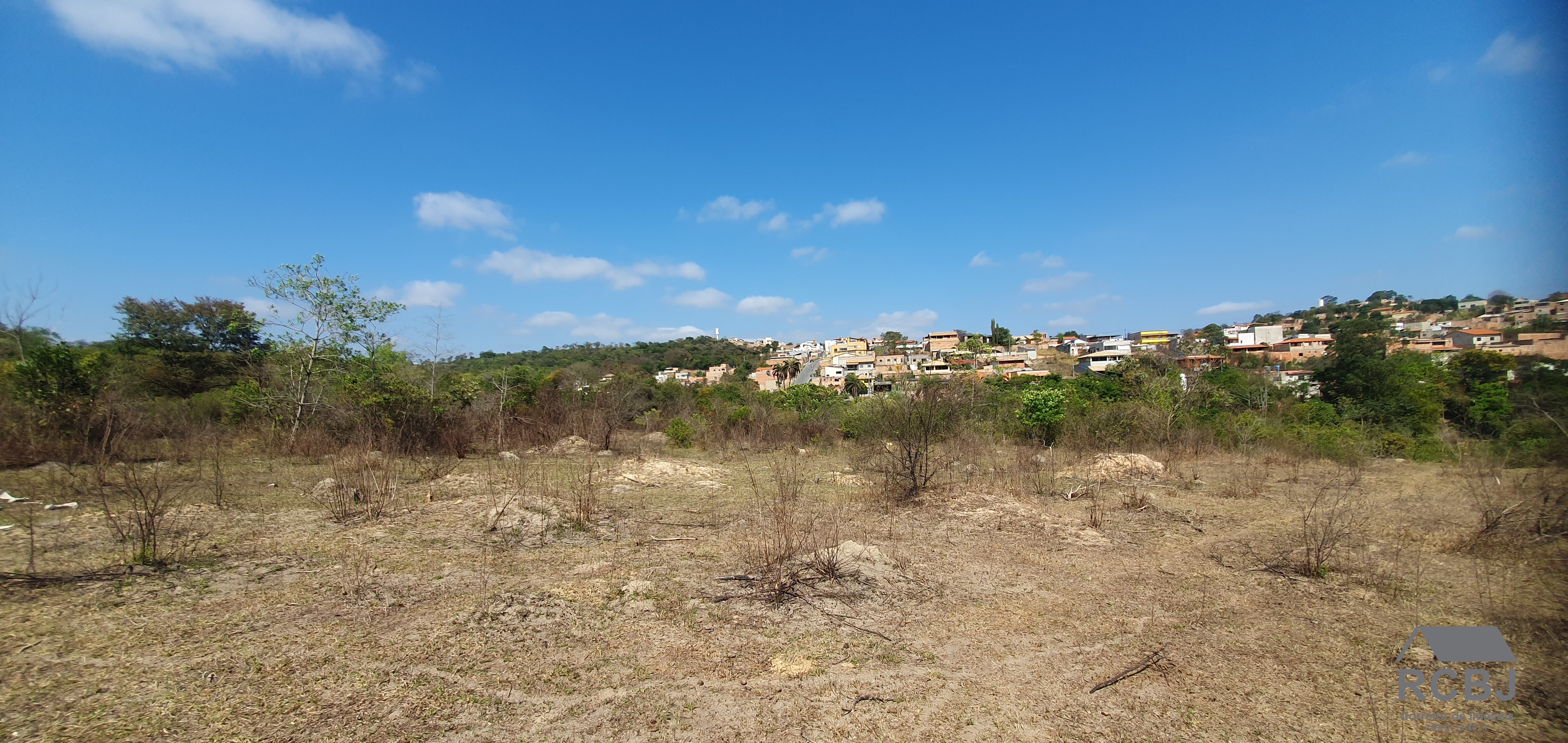 Area comercial em esmeraldas - mg, novo retiro