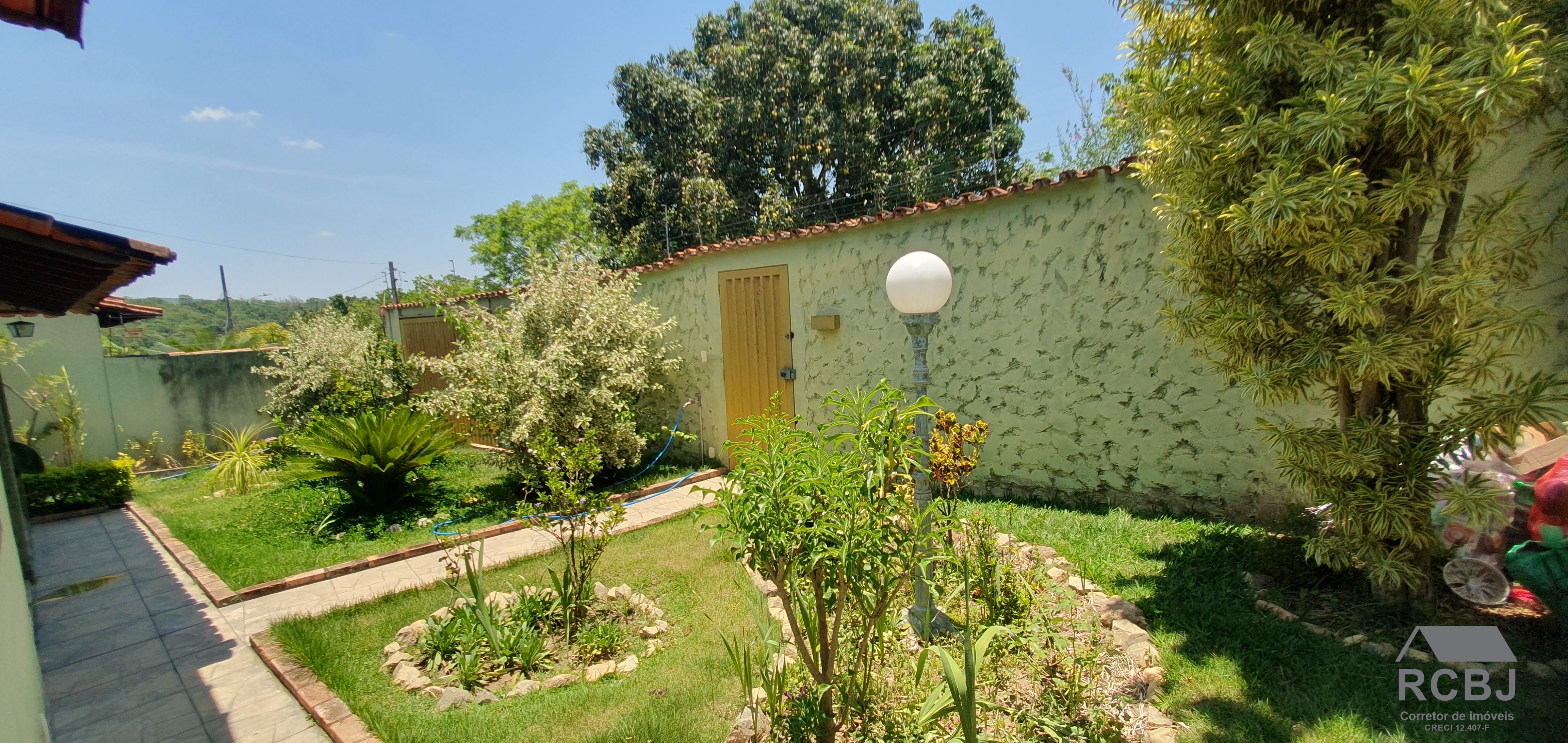 Casa residencial em esmeraldas - mg, fernão dias