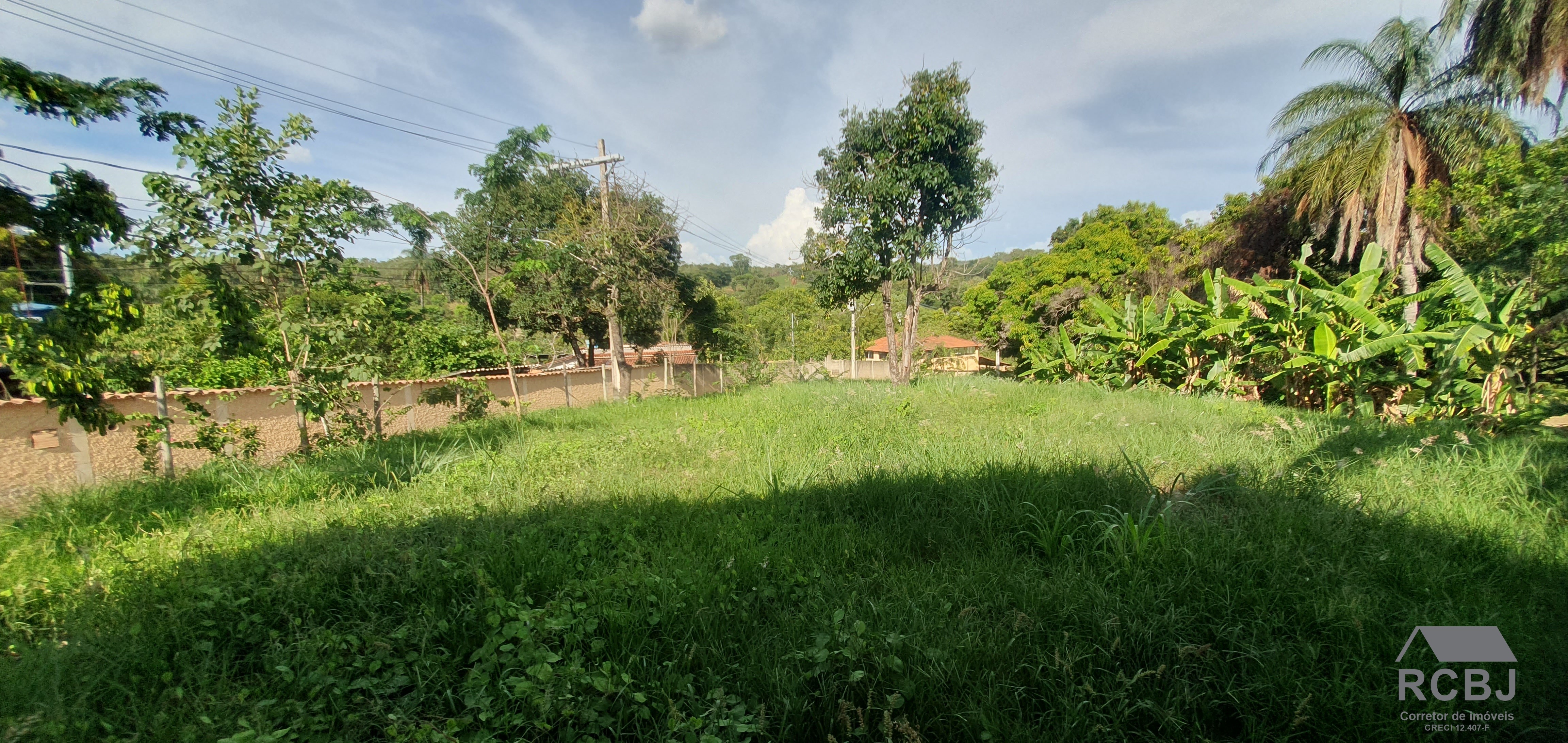 Lote para Comprar em CARACÓIS DE CIMA - ESMERALDAS - MG