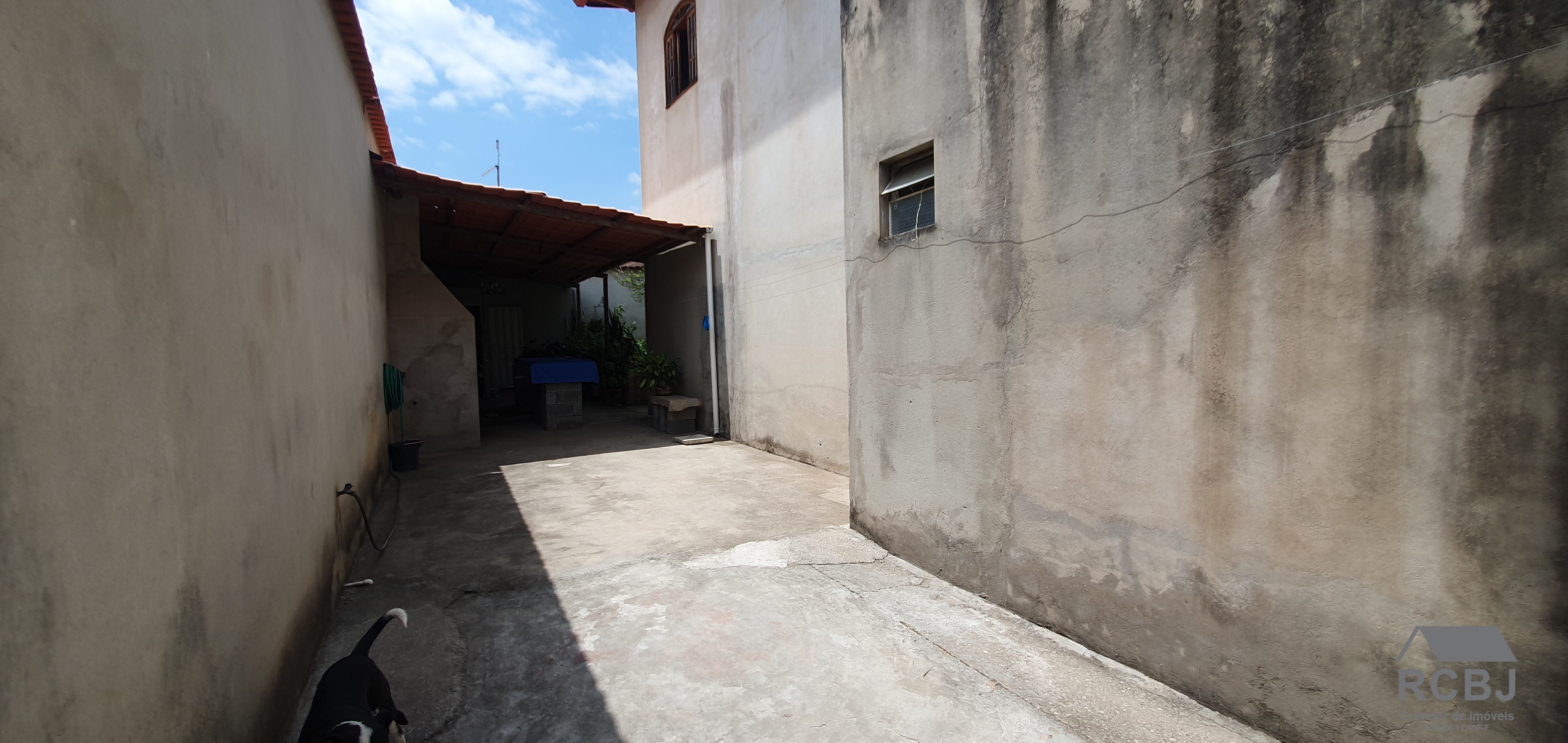 Casa comercial em esmeraldas - mg, novo retiro