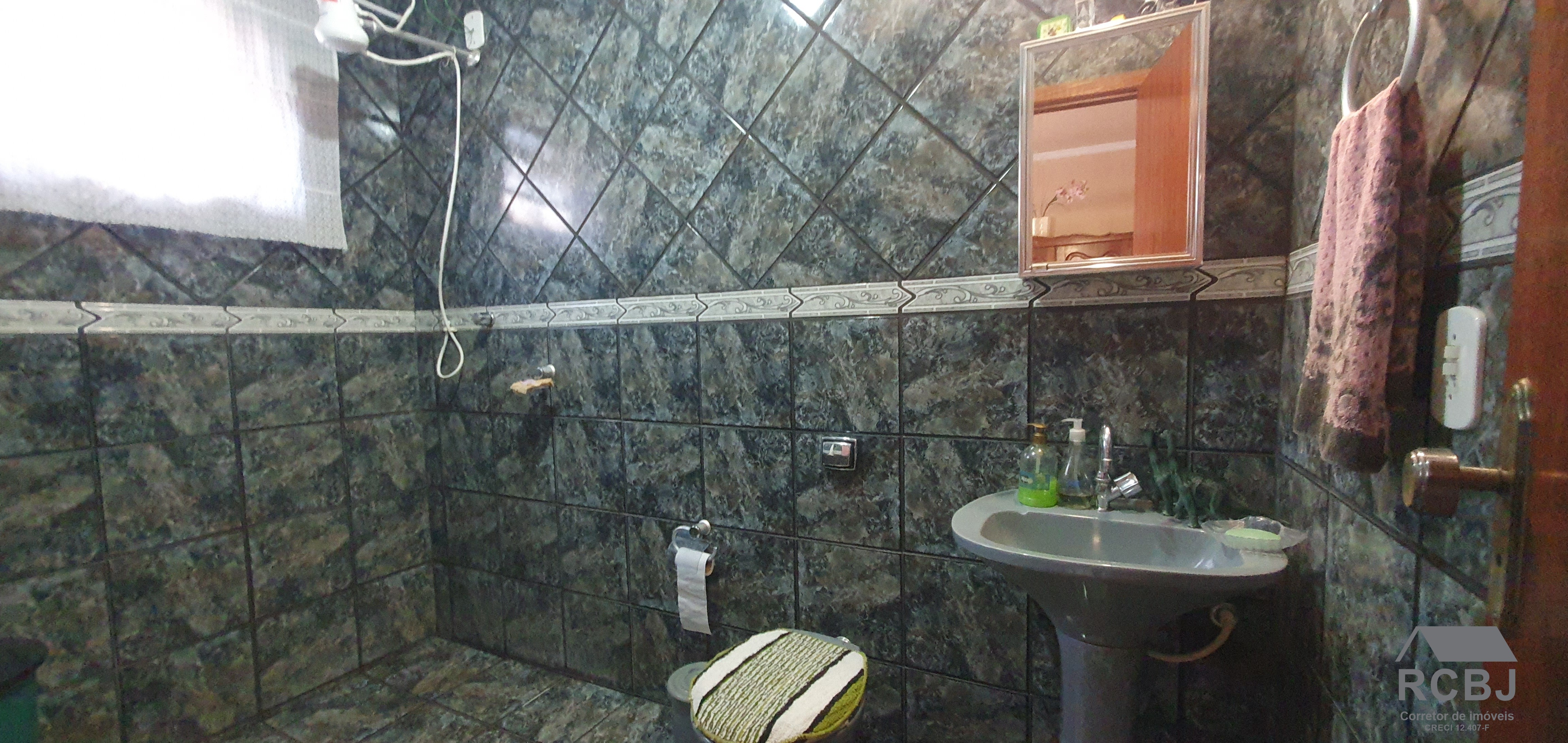 Casa comercial em esmeraldas - mg, novo retiro