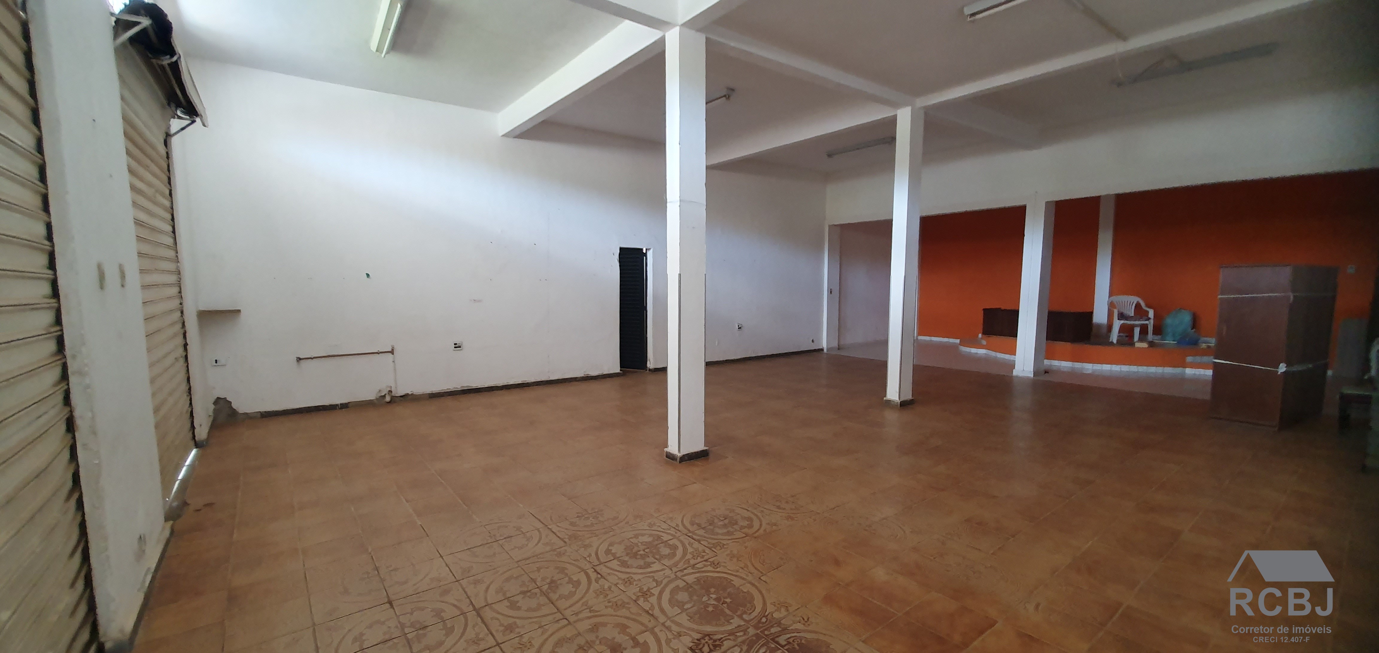 Casa comercial em esmeraldas - mg, novo retiro