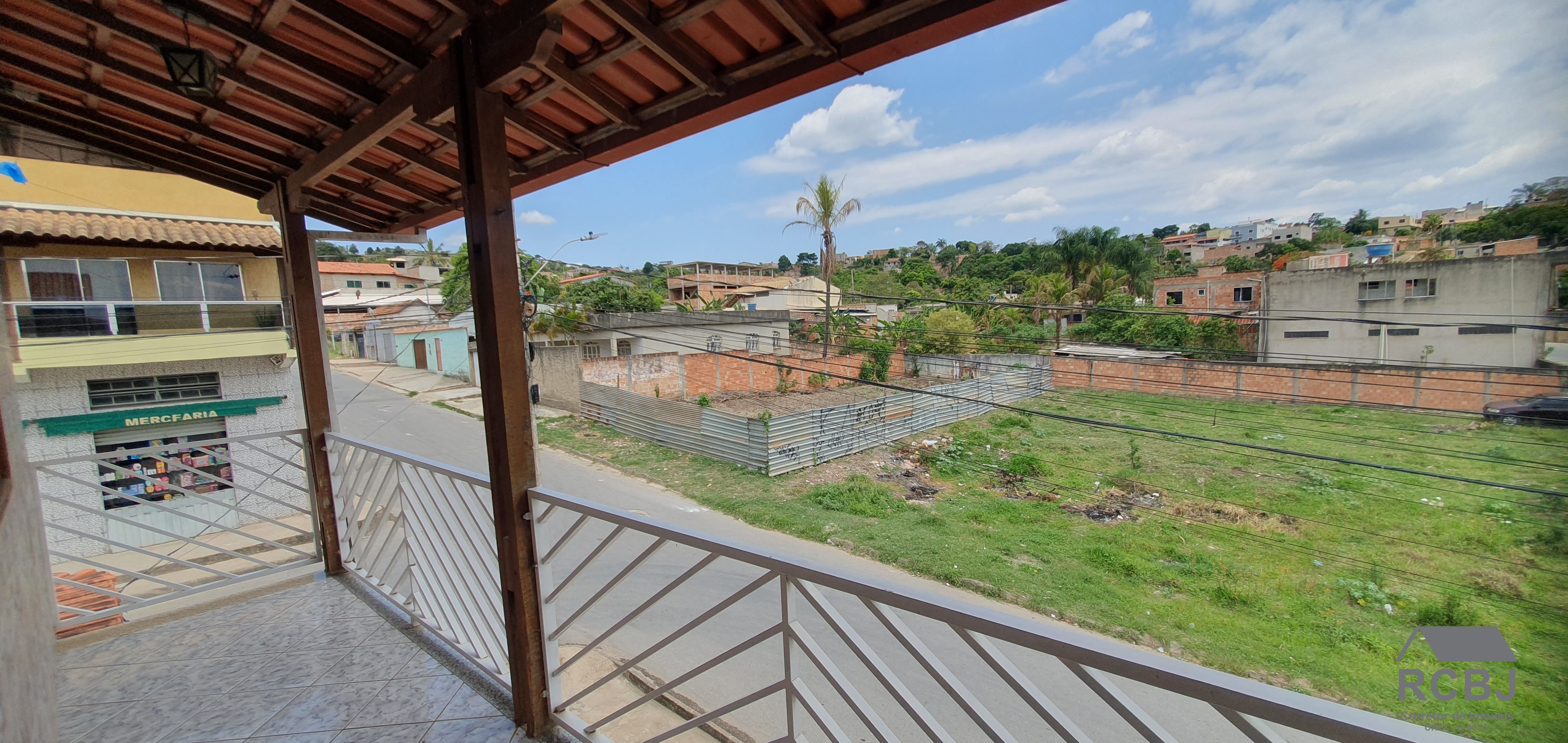 Casa comercial em esmeraldas - mg, novo retiro