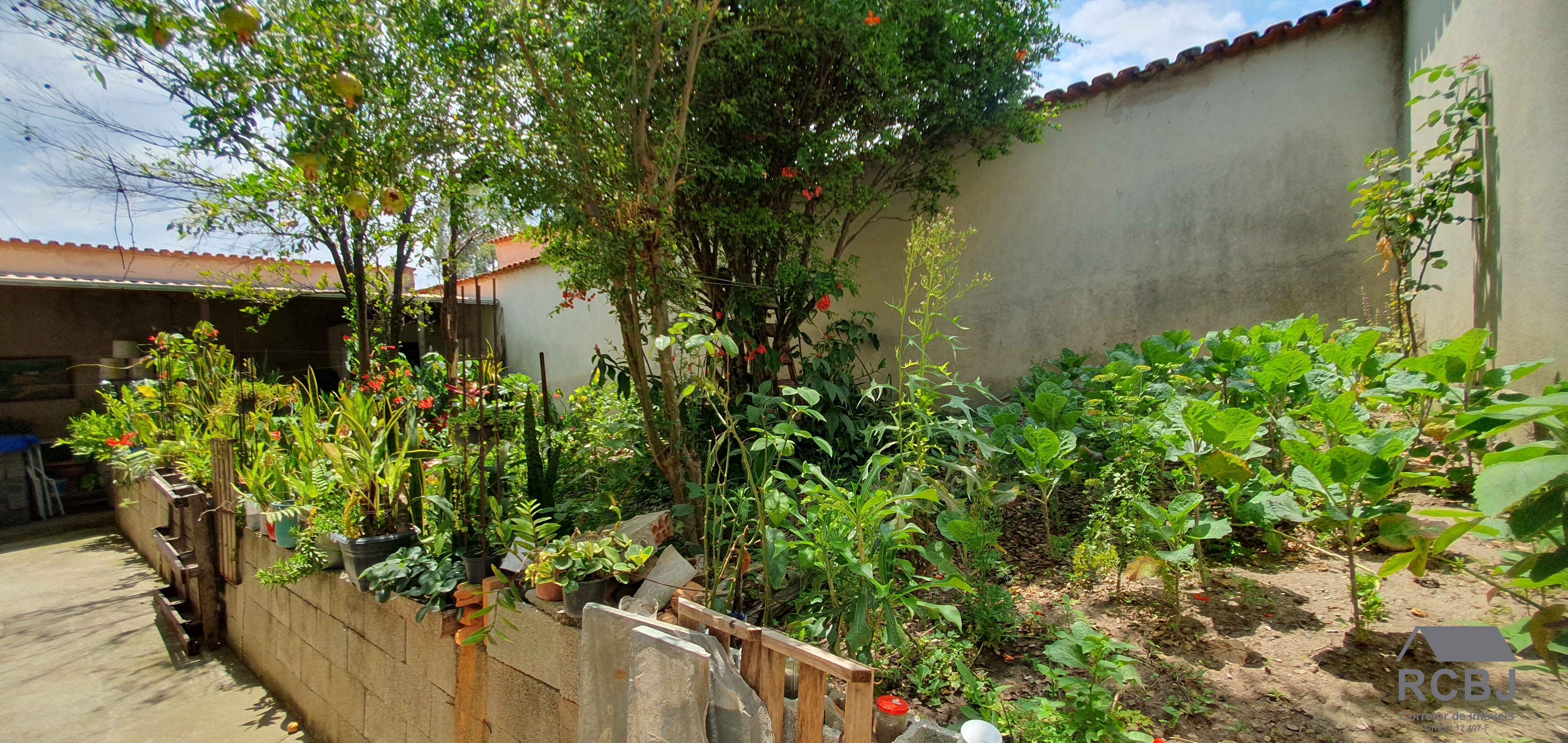 Casa comercial em esmeraldas - mg, novo retiro