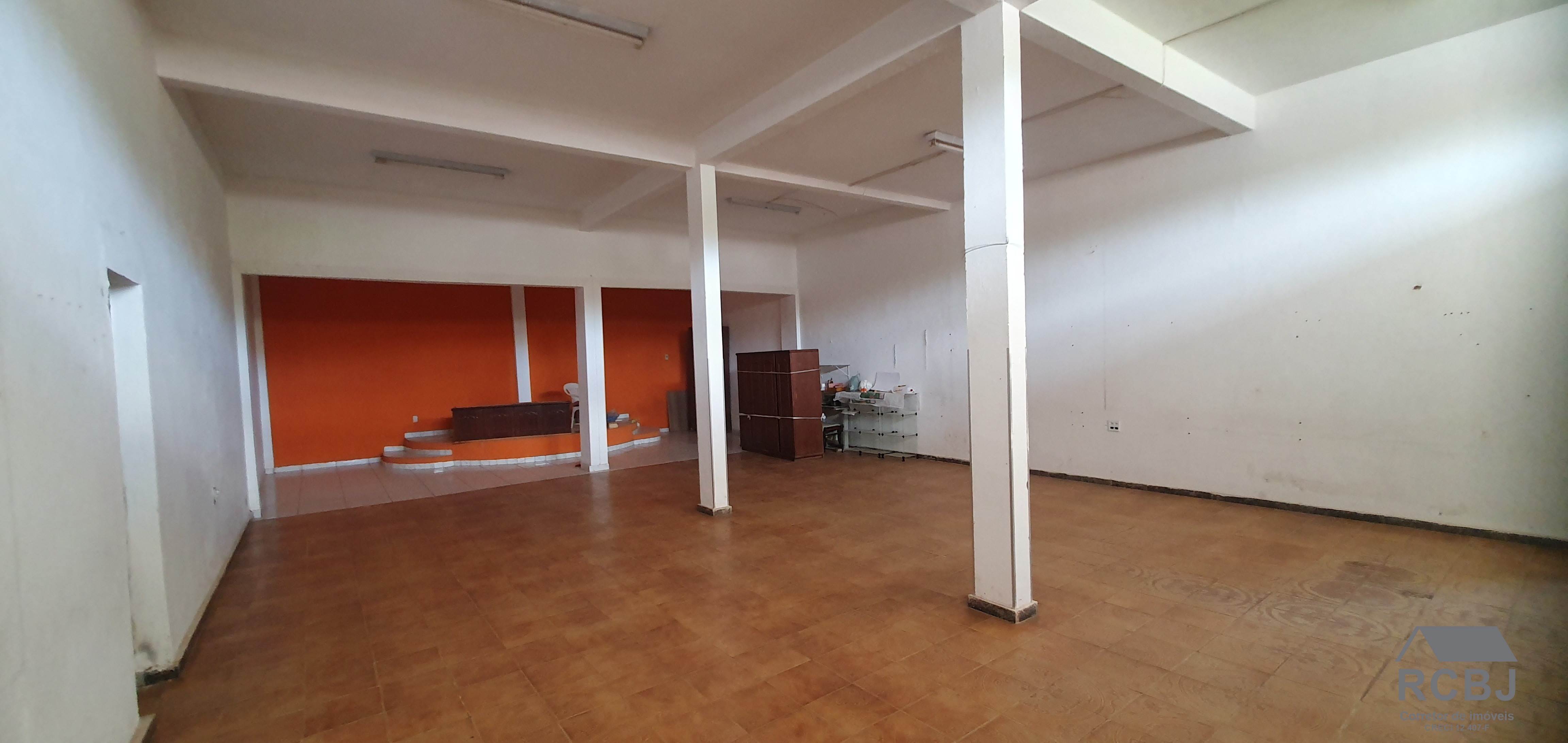 Casa comercial em esmeraldas - mg, novo retiro