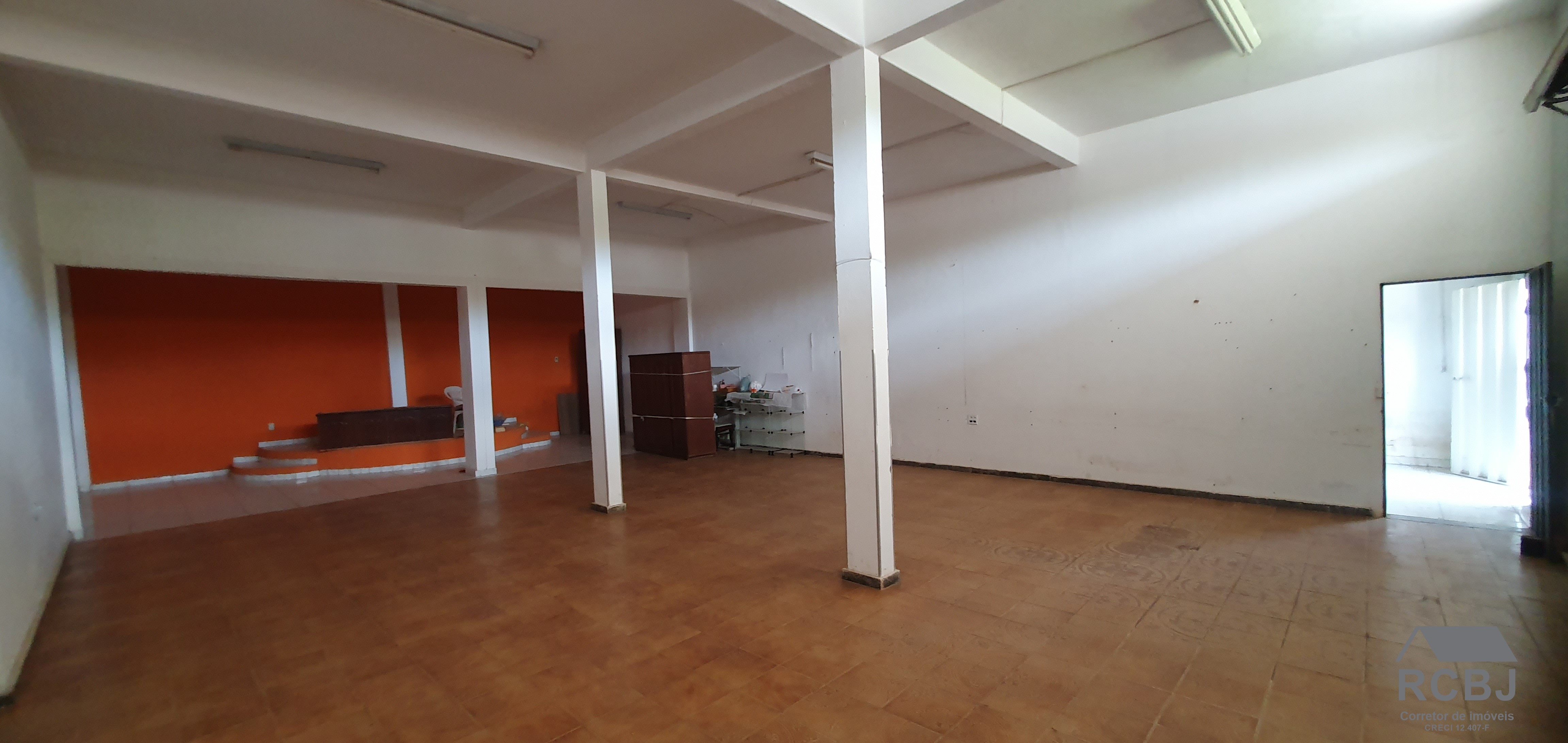 Casa comercial em esmeraldas - mg, novo retiro