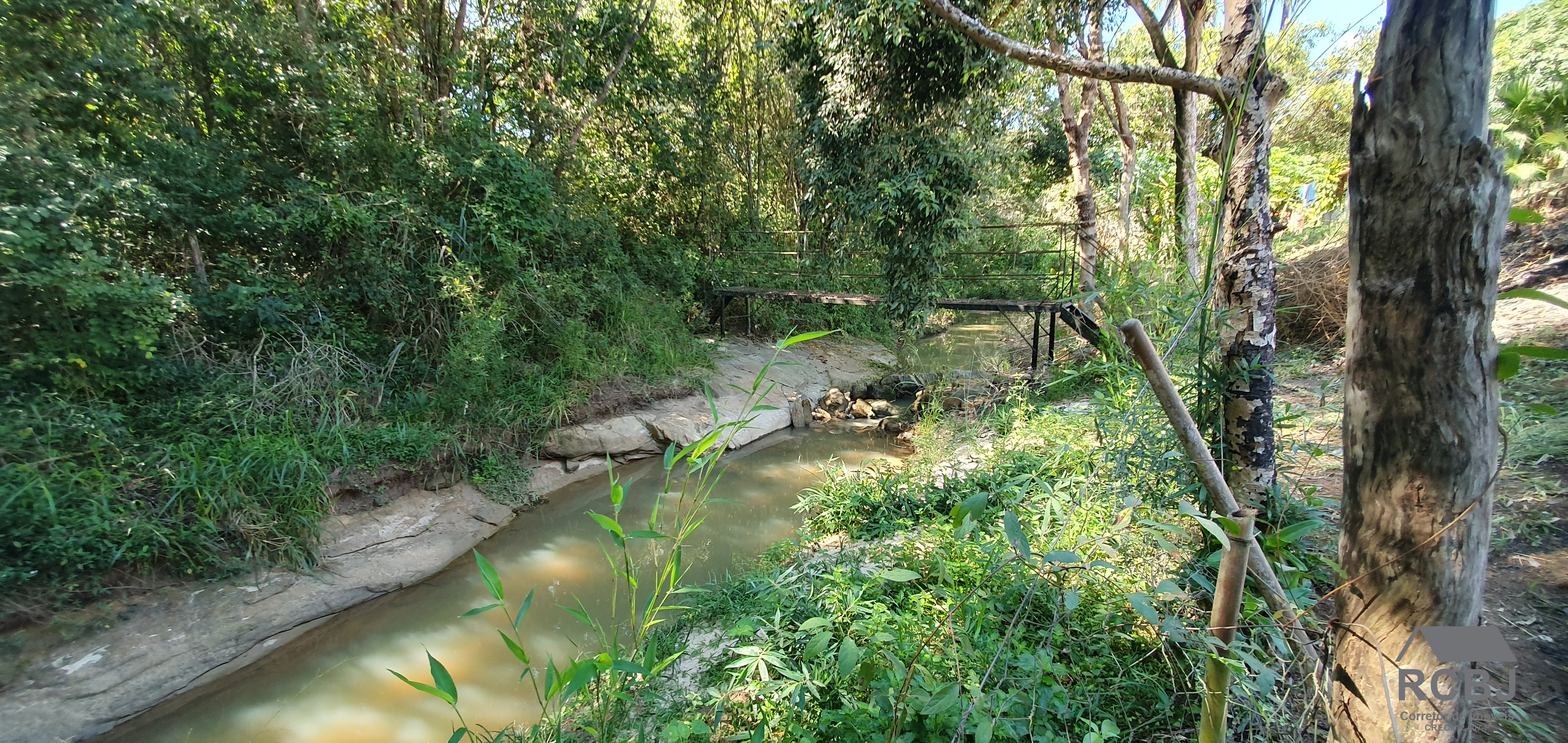 Sitio rural em esmeraldas - mg, parque do girassol