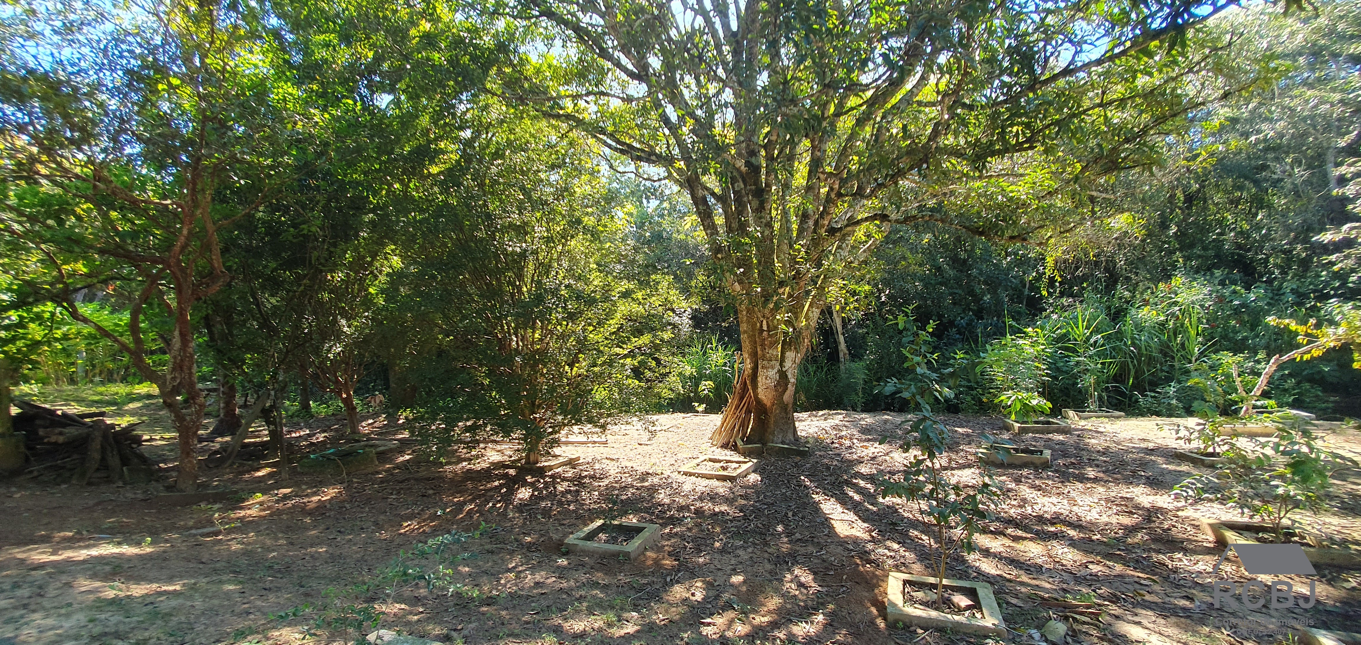 Sitio rural em esmeraldas - mg, parque do girassol