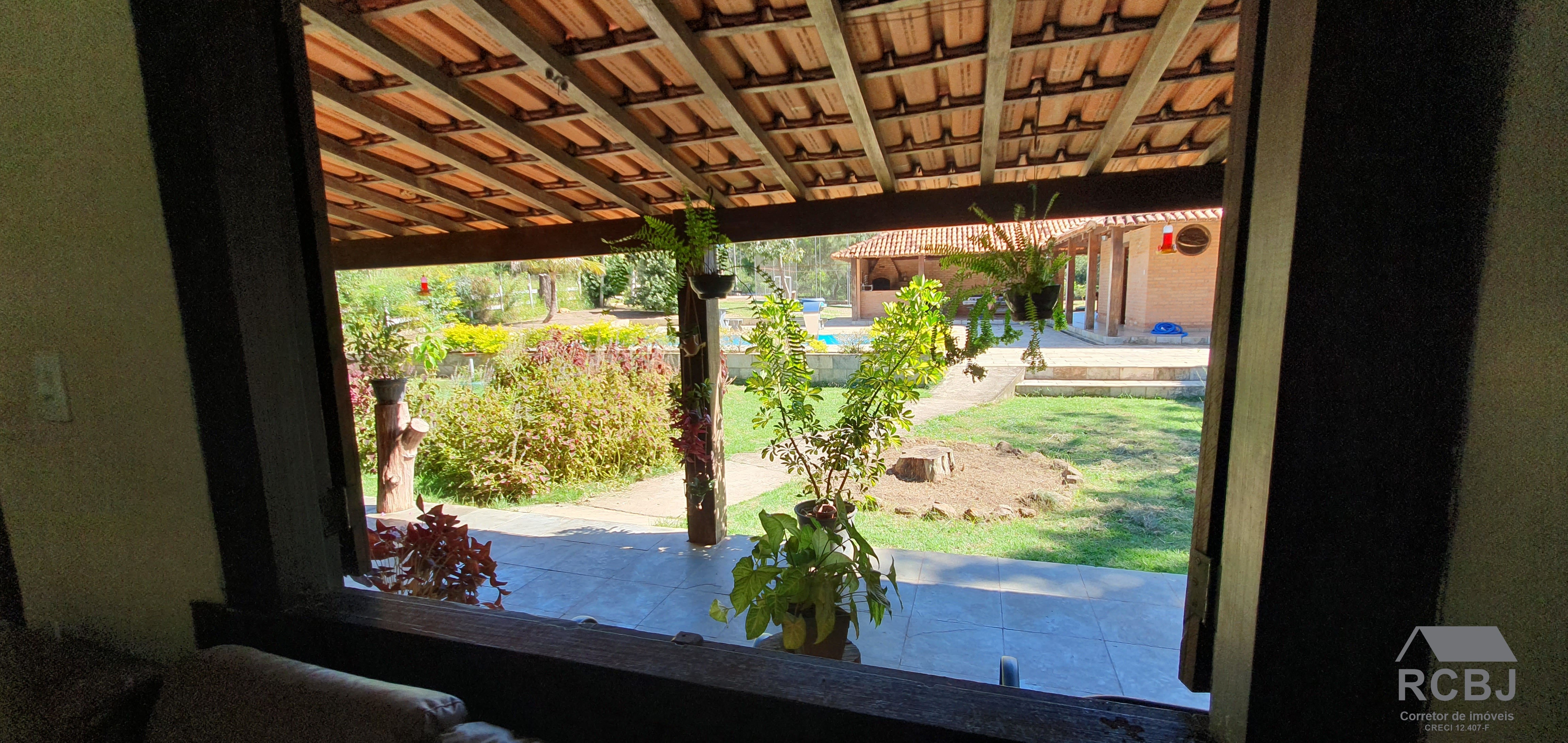 Sitio rural em esmeraldas - mg, parque do girassol