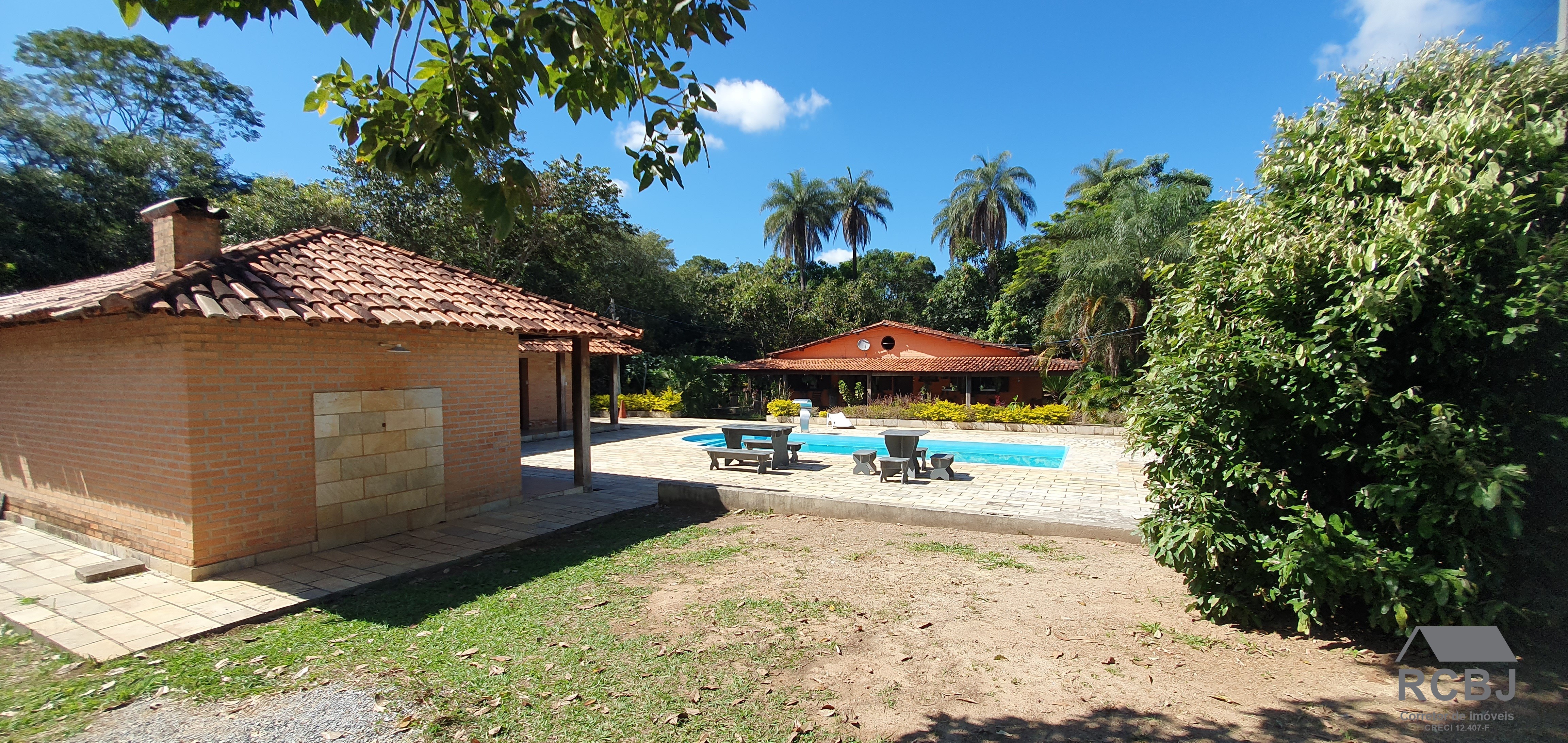Sitio rural em esmeraldas - mg, parque do girassol
