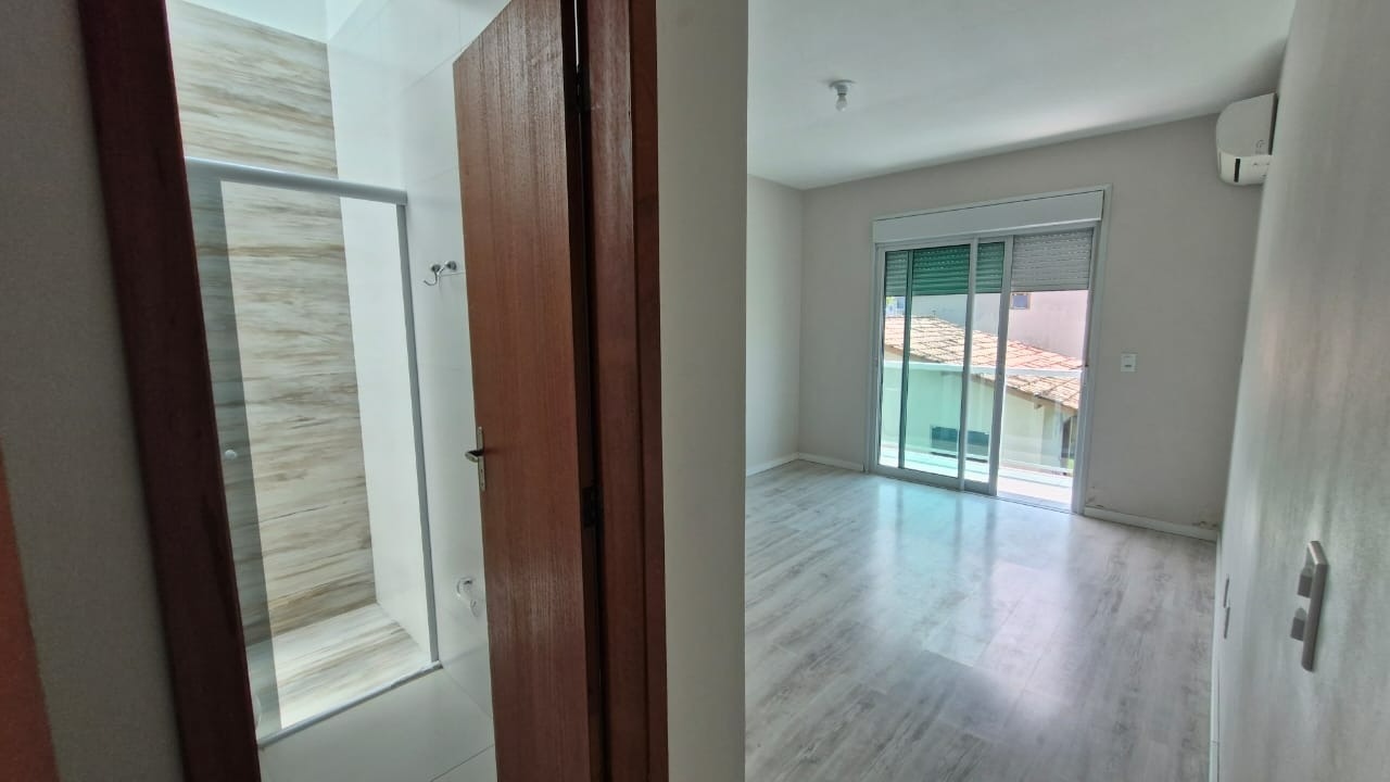 Casa com 3 Dormitórios para alugar, 114 m² por R$ 3.500,00 Casa com 3 Dormitórios para alugar, 114 m² por R$ 3.500,00