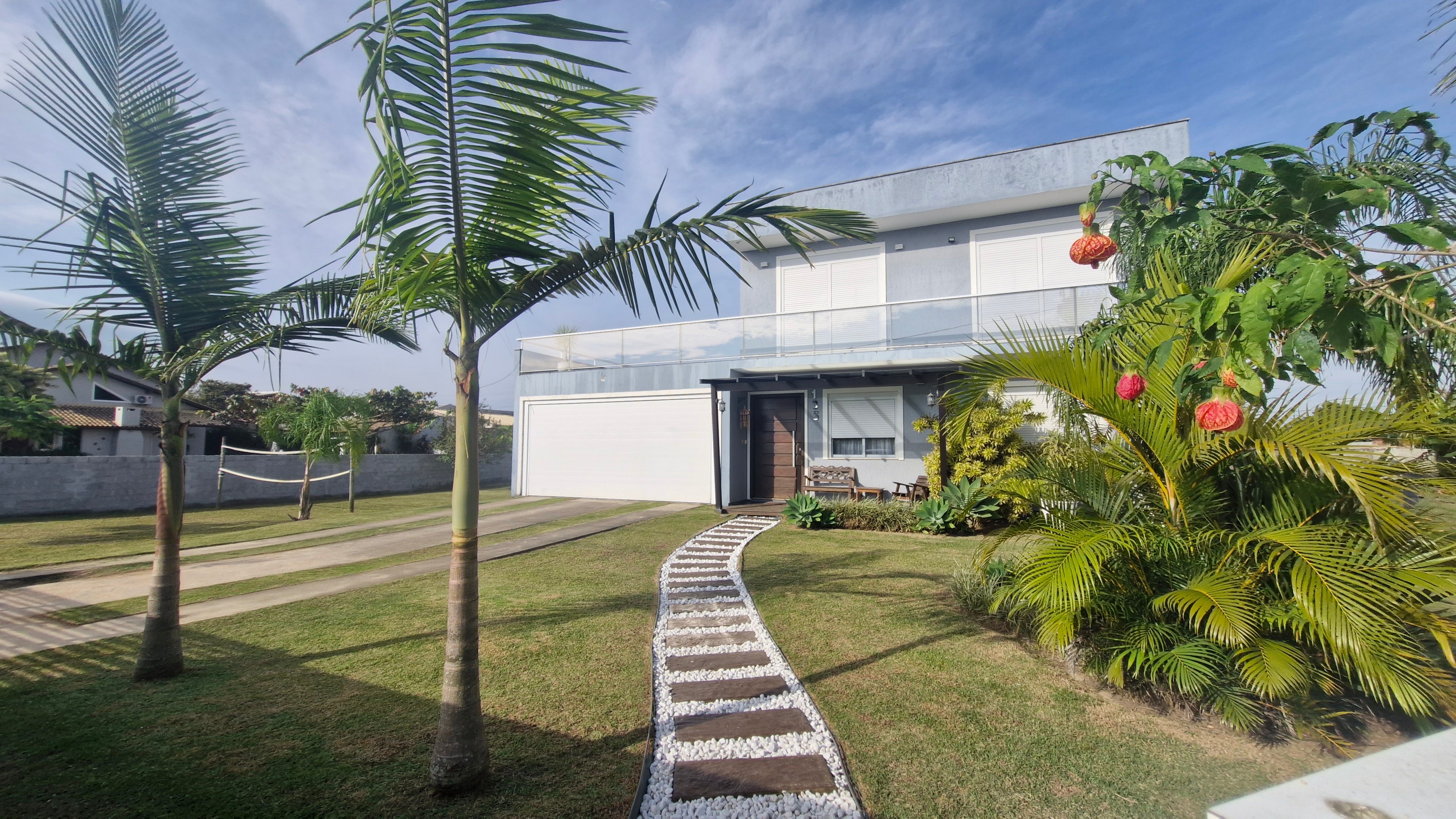 Casa para alugar  no Ambrósio - Garopaba, SC. Imóveis