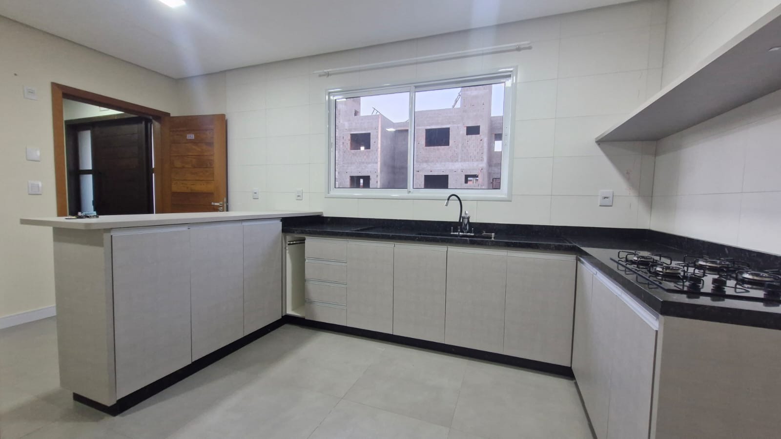 Apartamento para alugar  no Ambrósio - Garopaba, SC. Imóveis