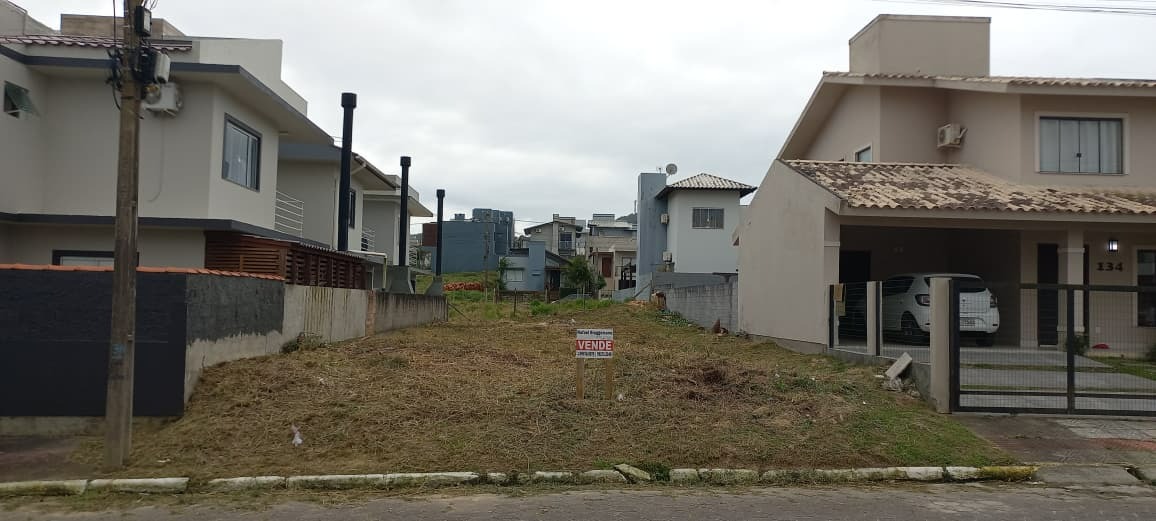 Terreno/Lote à venda  no Ambrósio - Garopaba, SC. Imóveis