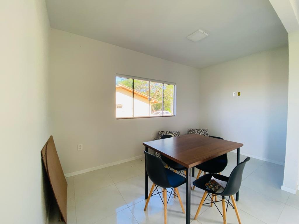 Casa com 2 Dormitórios à venda, 70 m² por R$ 450.000,00 Casa com 2 Dormitórios à venda, 70 m² por R$ 450.000,00