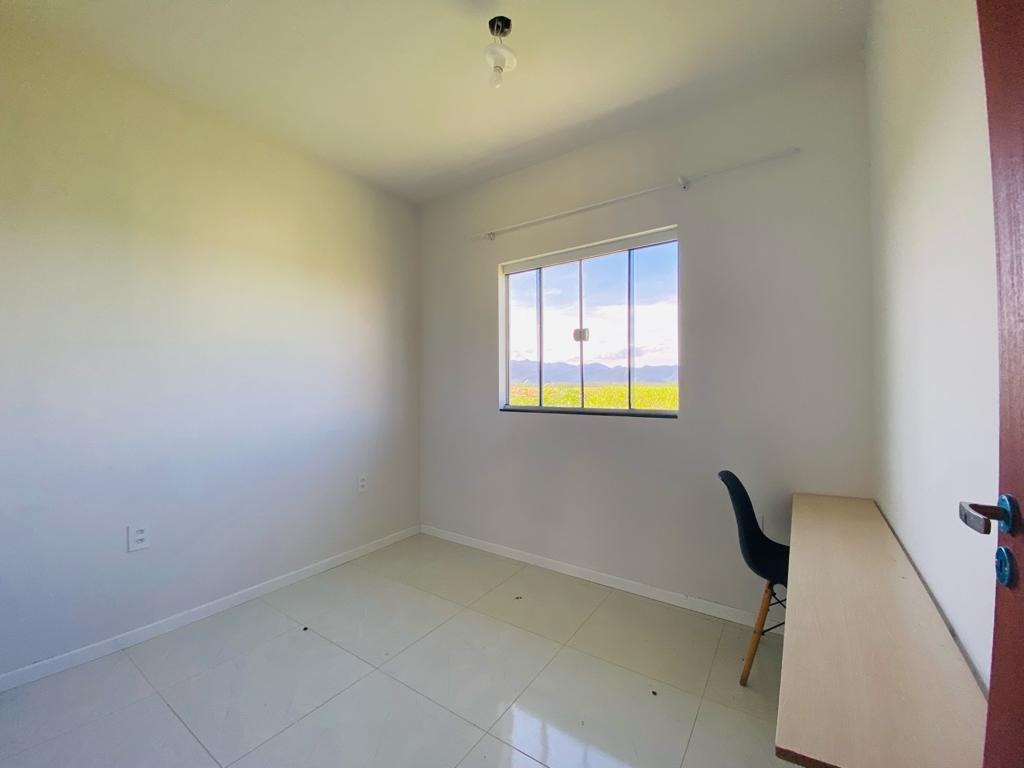 Casa com 2 Dormitórios à venda, 70 m² por R$ 450.000,00 Casa com 2 Dormitórios à venda, 70 m² por R$ 450.000,00