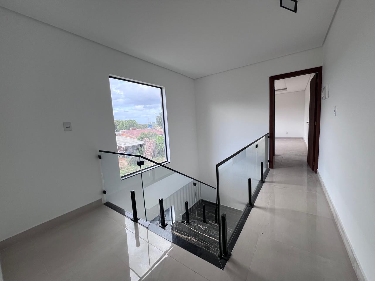 Casa com 2 Dormitórios à venda, 121 m² por R$ 550.000,00 Casa com 2 Dormitórios à venda, 121 m² por R$ 550.000,00