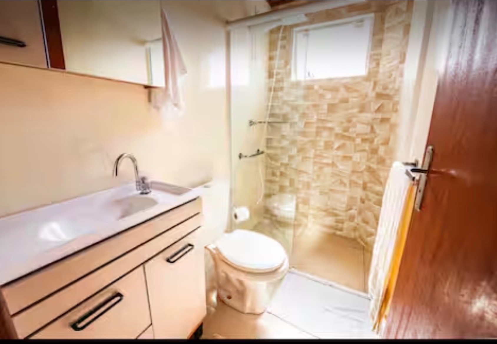 Casa à venda em Imbituba-SC, Alto Arroio: 4 quartos, 1 suíte, piscina e 150m² - Imperdível!