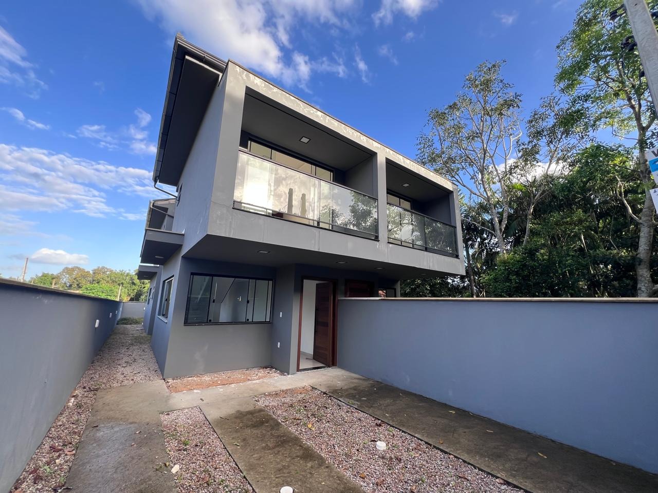 Casa à venda  no Araçatuba - Imbituba, SC. Imóveis