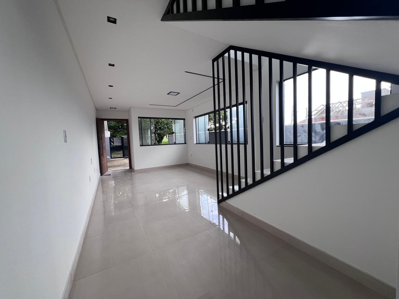 Casa com 2 Dormitórios à venda, 121 m² por R$ 550.000,00 Casa com 2 Dormitórios à venda, 121 m² por R$ 550.000,00