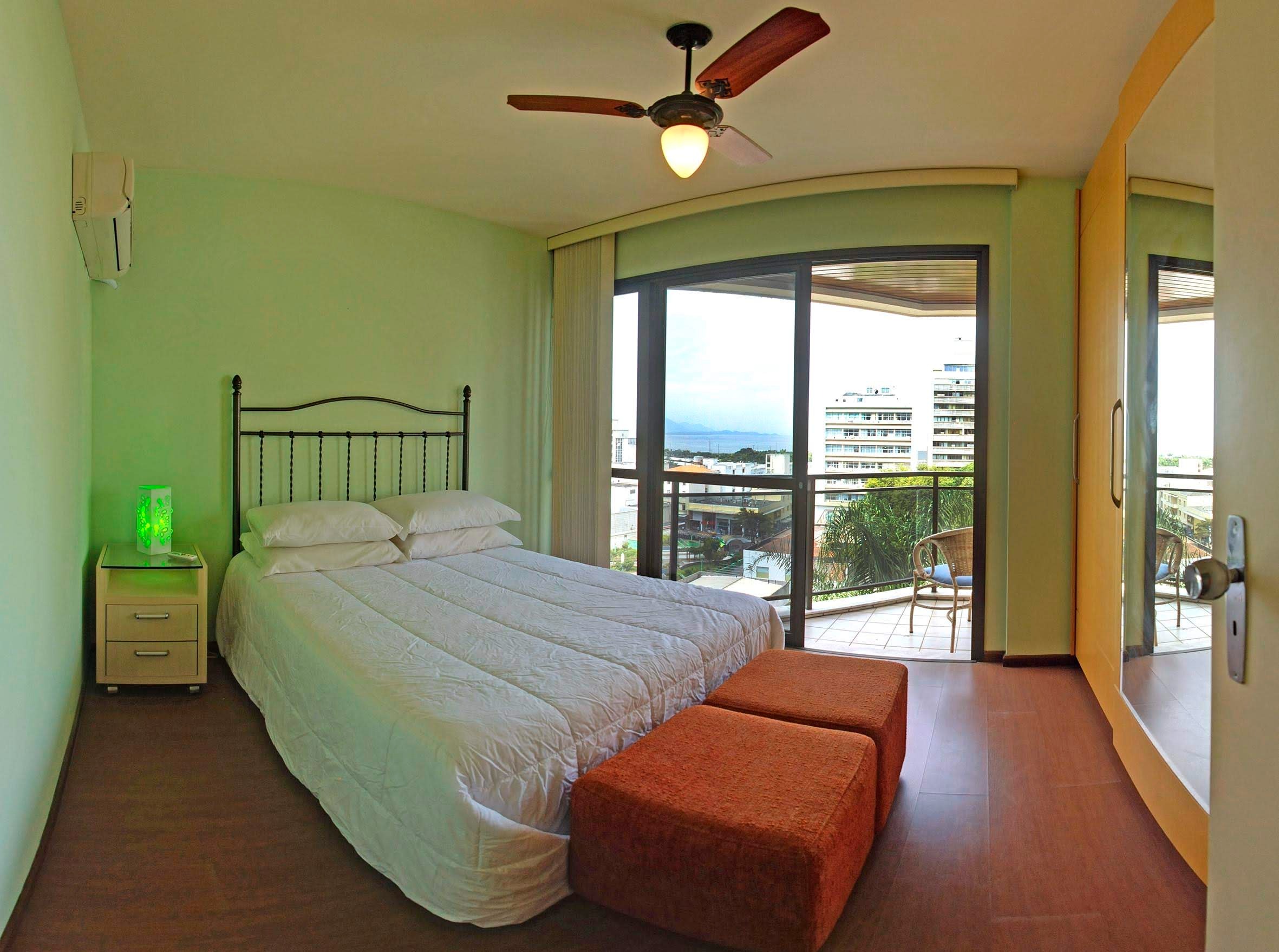 Apartamento com 2 Dormitórios à venda, 89 m² por R$ 800.000,00 Apartamento com 2 Dormitórios à venda, 89 m² por R$ 800.000,00