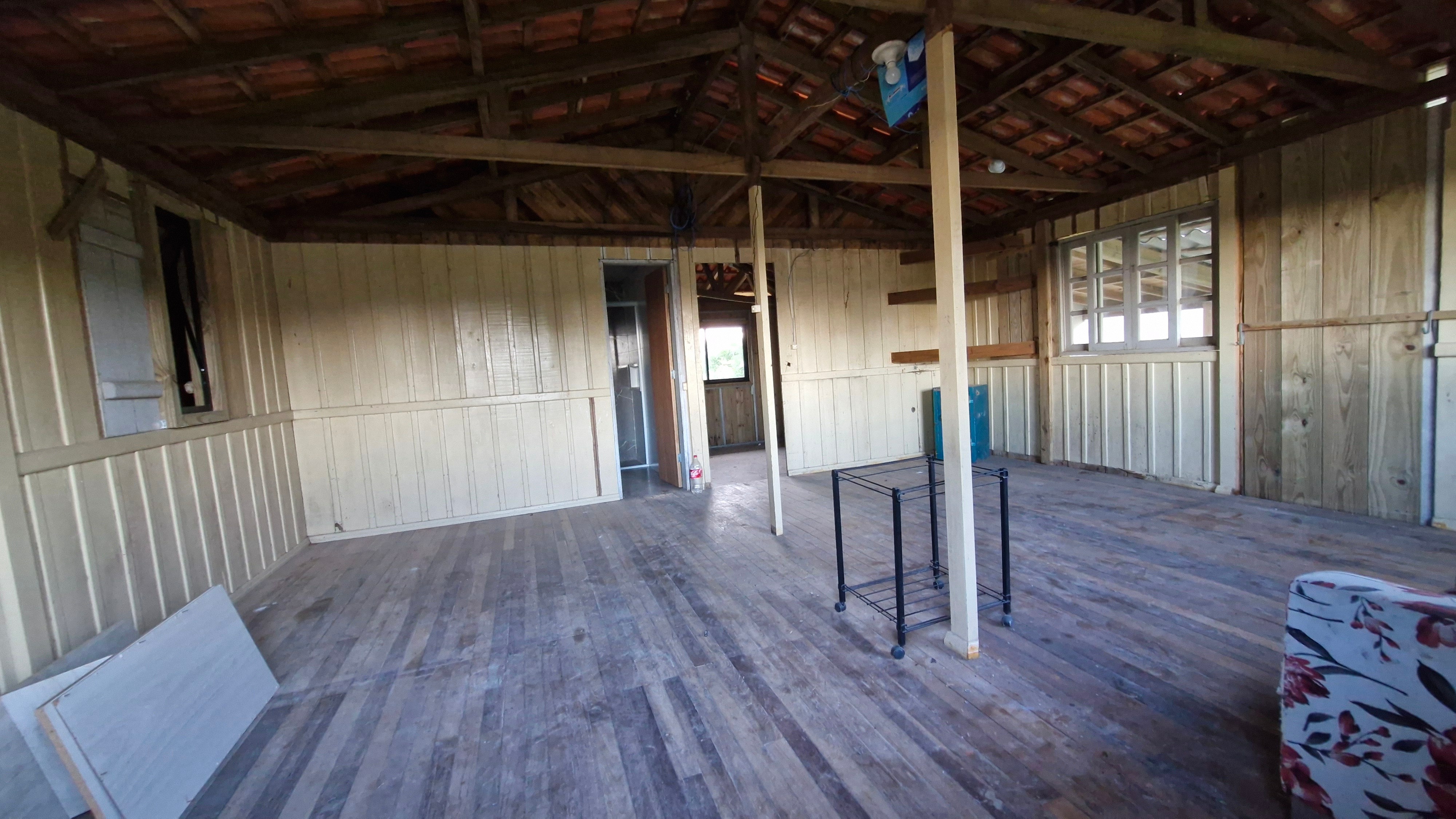 Casa com 2 Dormitórios à venda, 70 m² por R$ 389.000,00 Casa com 2 Dormitórios à venda, 70 m² por R$ 389.000,00