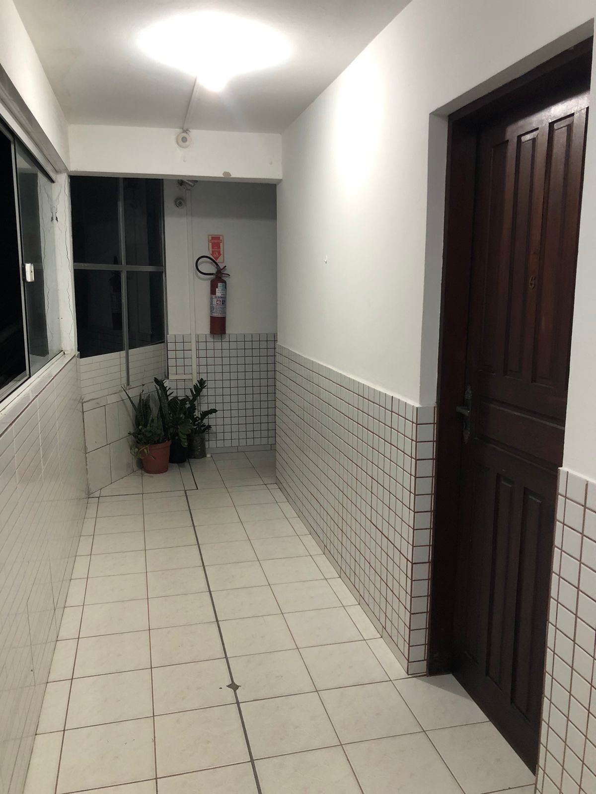 Apartamento com 1 Dormitórios para alugar, 1 m² por R$ 2.450,00 Apartamento com 1 Dormitórios para alugar, 1 m² por R$ 2.450,00