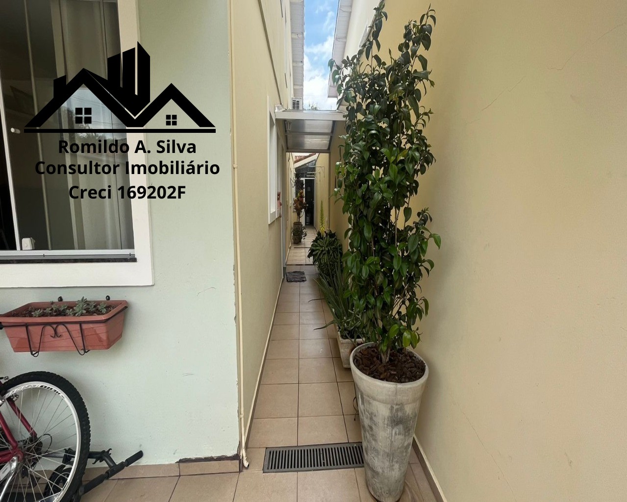 Casa residencial em cotia - sp, chácara canta galo
