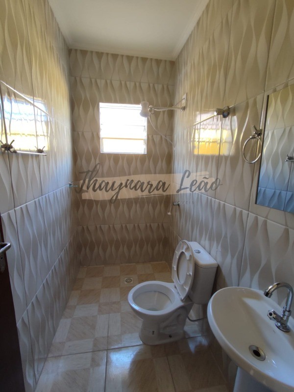 Casa com piscina 2 dormitorios no jardim praia grande em mon