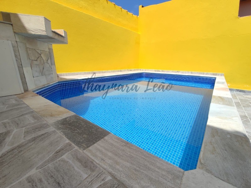 Casa com piscina 2 dormitorios no jardim praia grande em mon