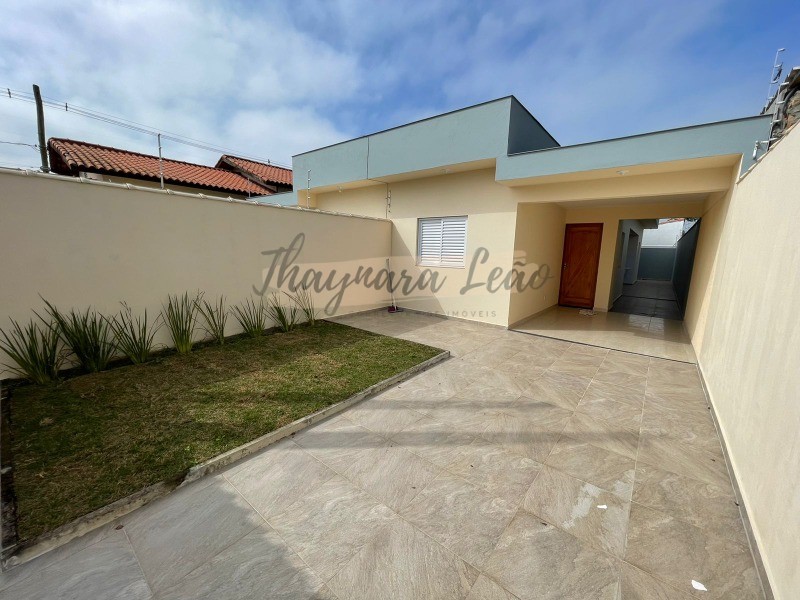 Casa com espaço para piscina em itanhaem, 2 Dorms 1 suite, 69m² R$ 260.000