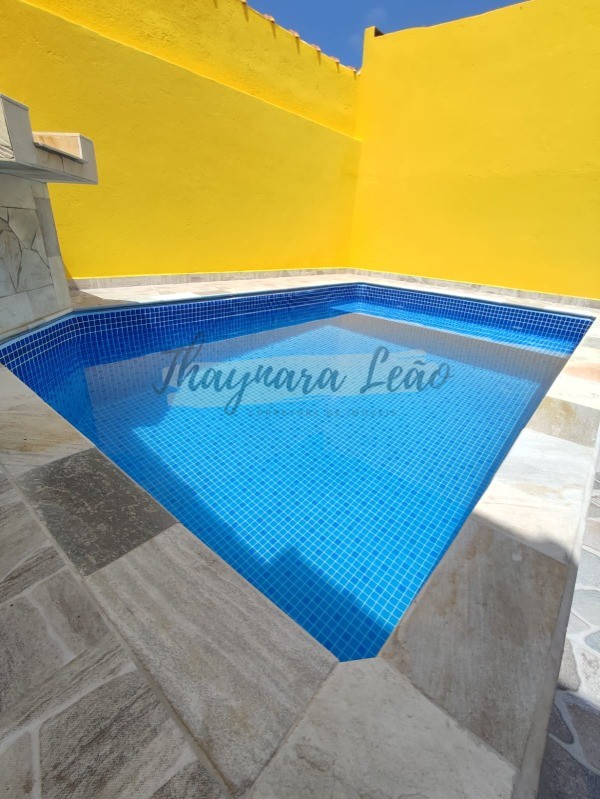 Casa com piscina 2 dormitorios no jardim praia grande em mon