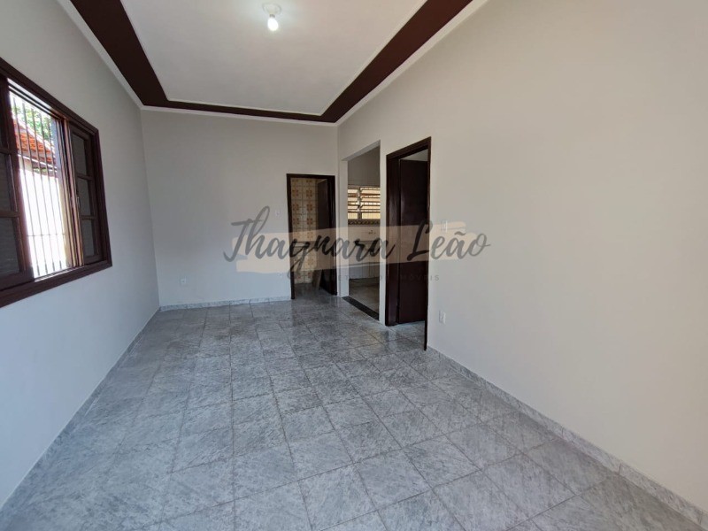 Casa lote inteiro em mongaguá, itaoca 3 dorms 1 suite 114m² 