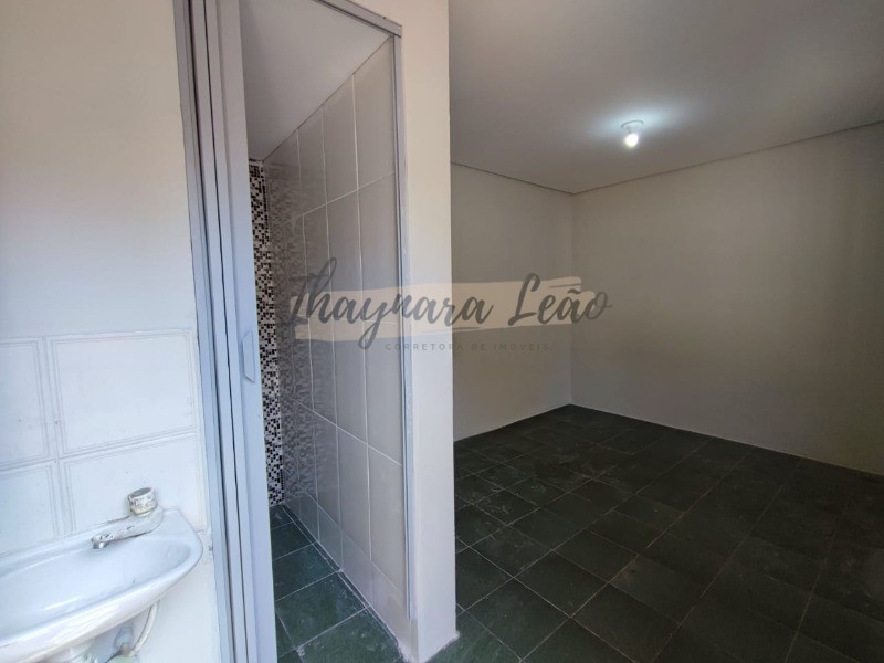 Casa lote inteiro em mongaguá, itaoca 3 dorms 1 suite 114m² 