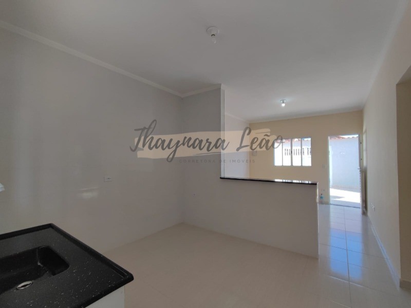 Casa com 2 dormitórios , balneário plataforma, mongaguá á 90