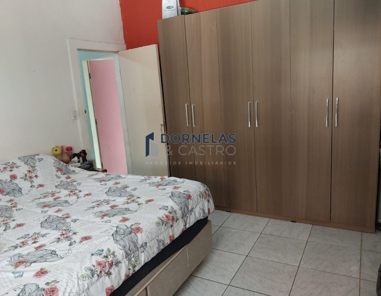 Casa colonial terreno de 726m² cond. Fechado no guarapark pertinho da eptg