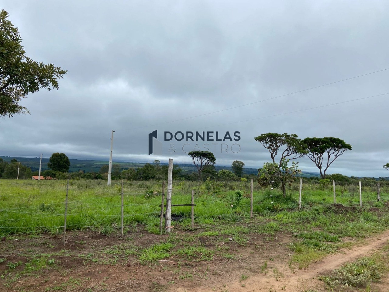Muito barato!! chácara com 20.300m² a apenas 3km da cachoeir