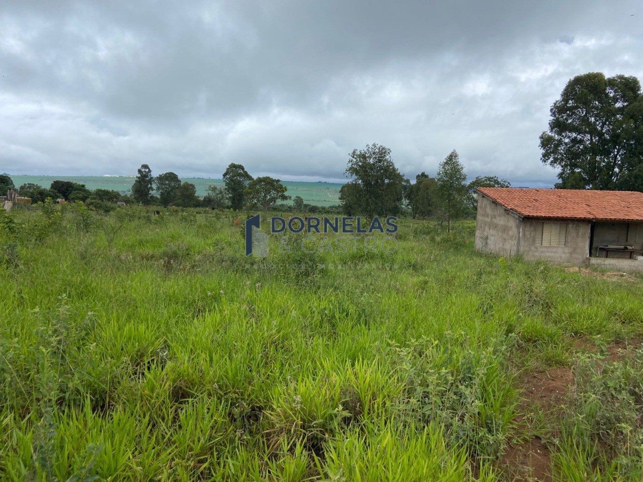 Muito barato!! chácara com 20.300m² a apenas 3km da cachoeir